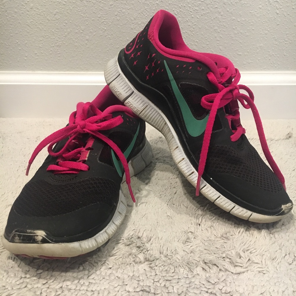 Nike Free Run Shoes Black & Pink with Teal Swoosh